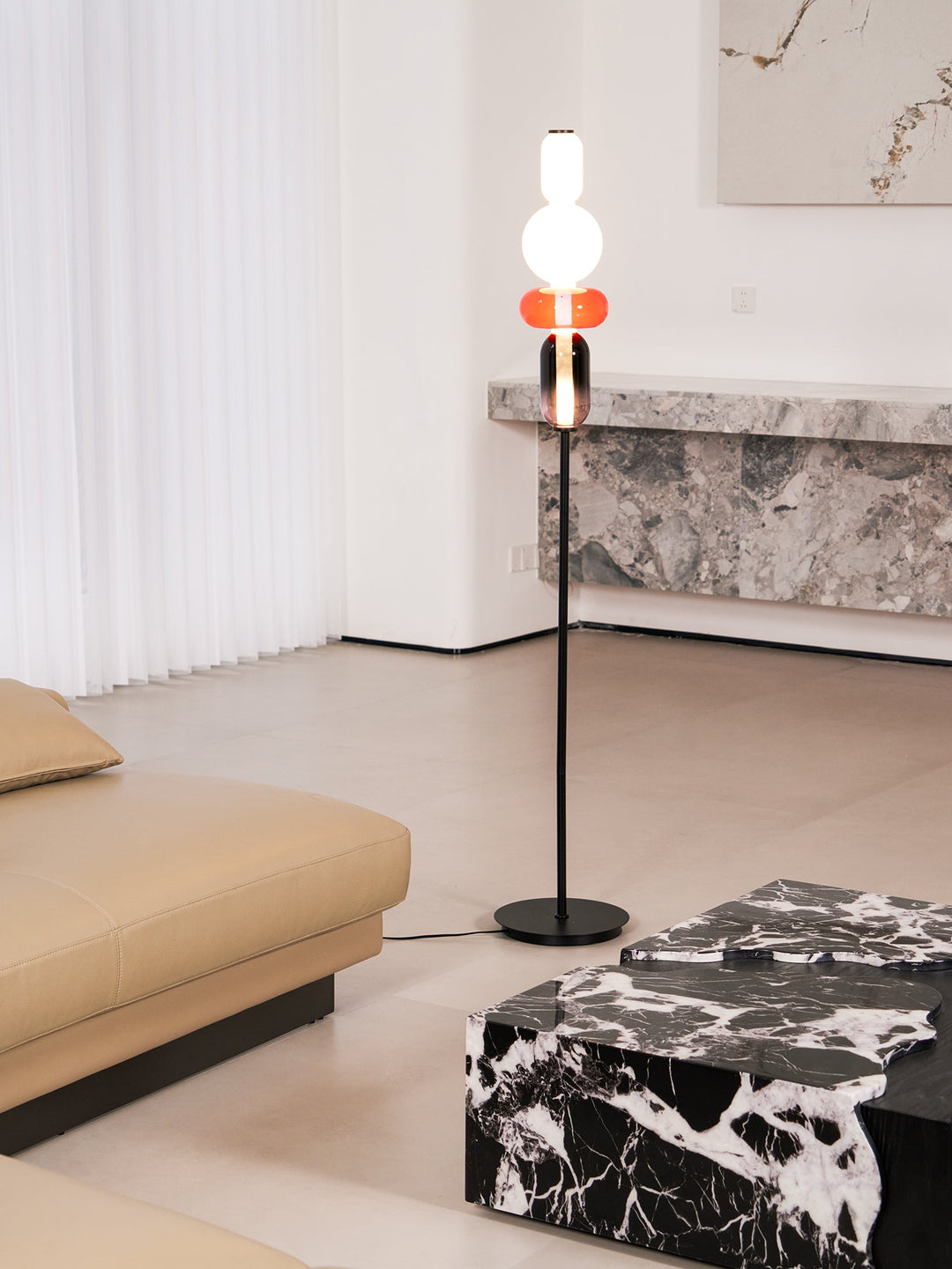 Lampa podłogowa z cukrowego szkła