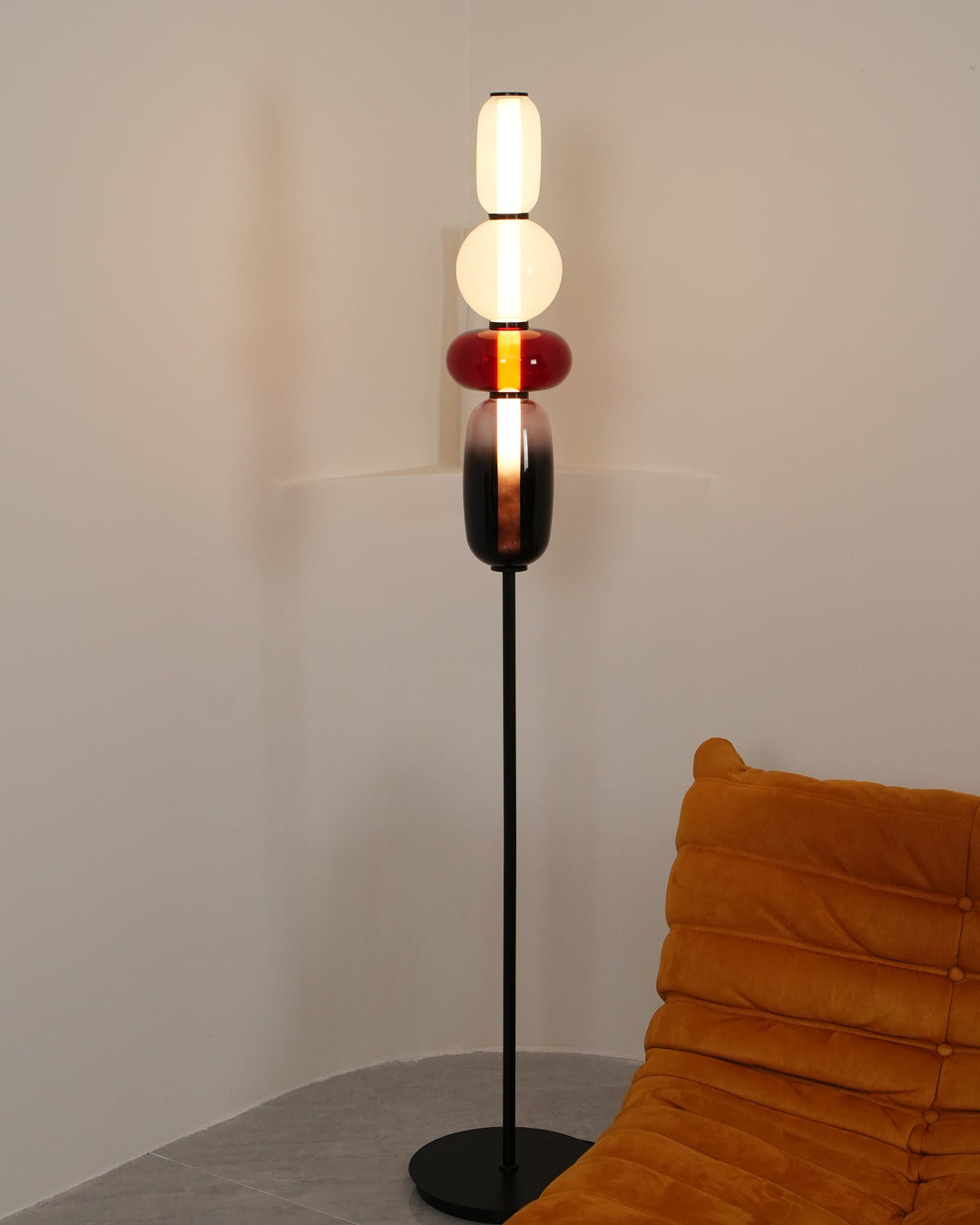 Lampa podłogowa z cukrowego szkła
