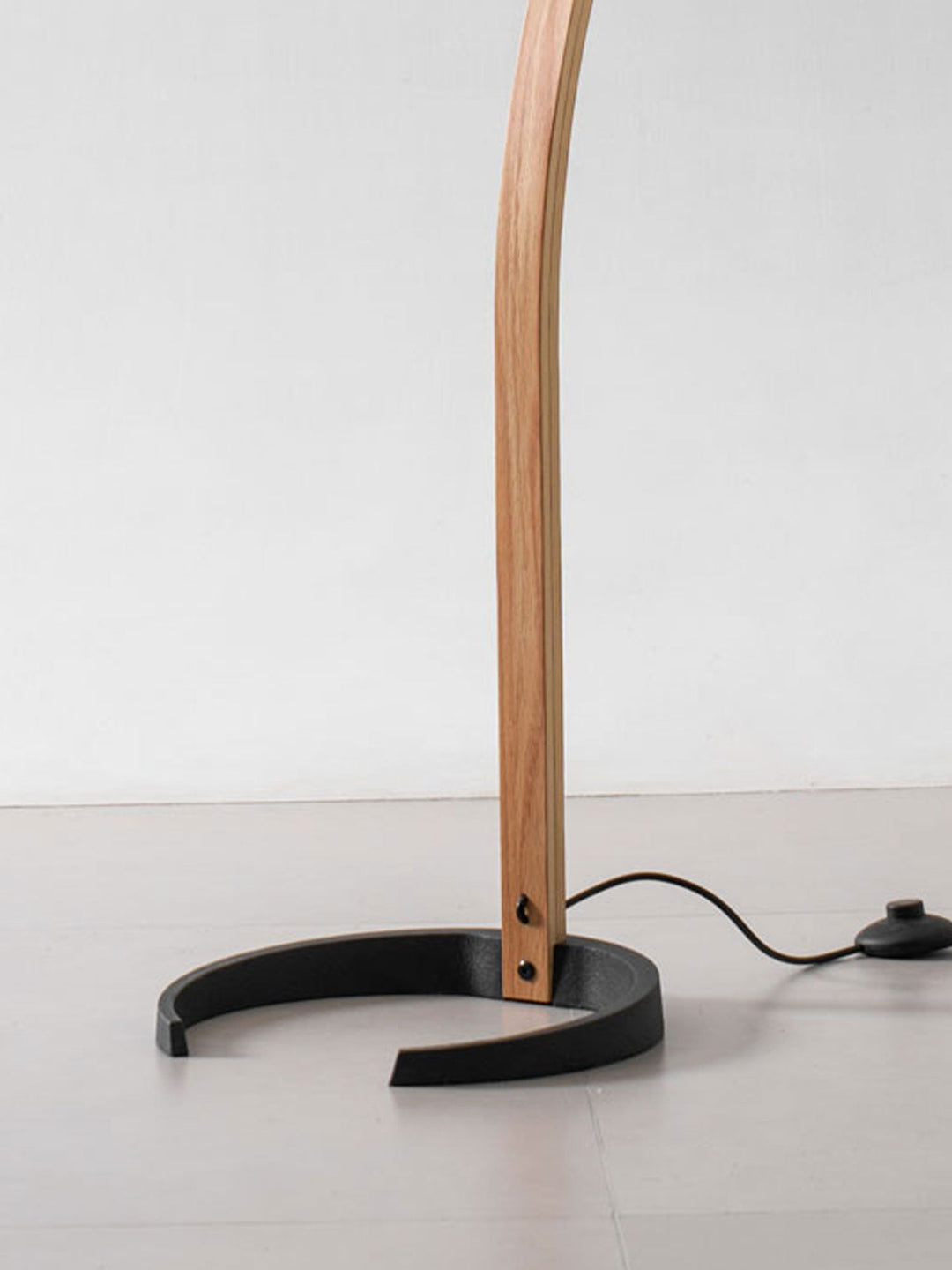 Lampa podłogowa Caprani
