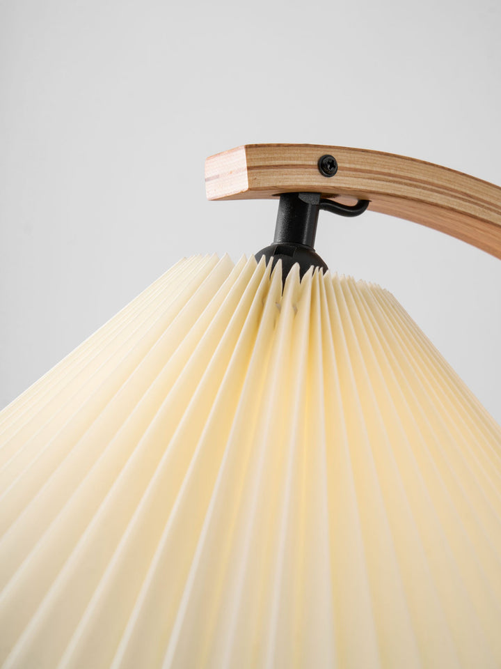 Lampa podłogowa Caprani