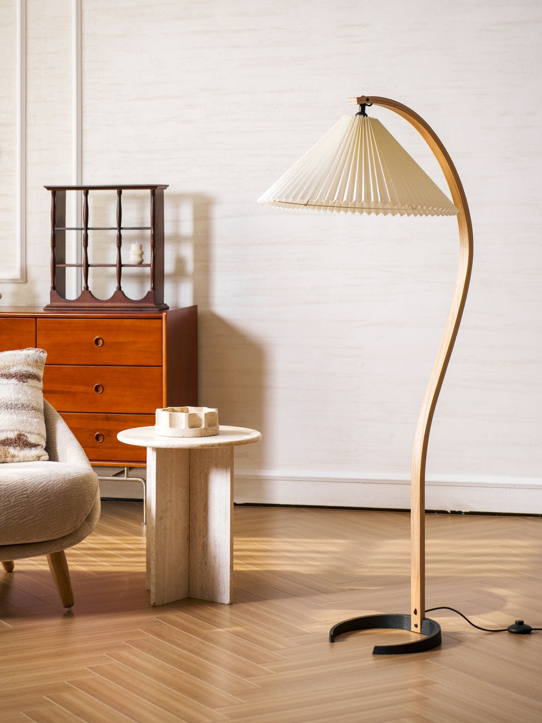 Lampa podłogowa Caprani