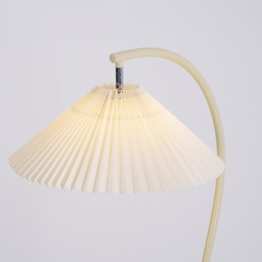 Lampa Podłogowa Crescini z Faldami
