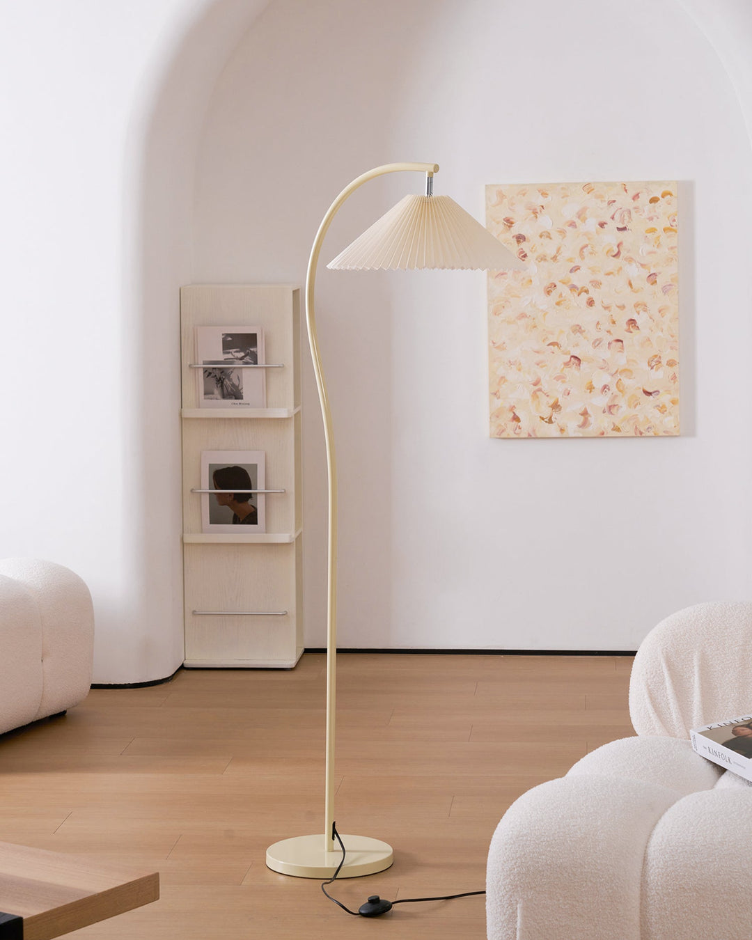 Lampa Podłogowa Crescini z Faldami