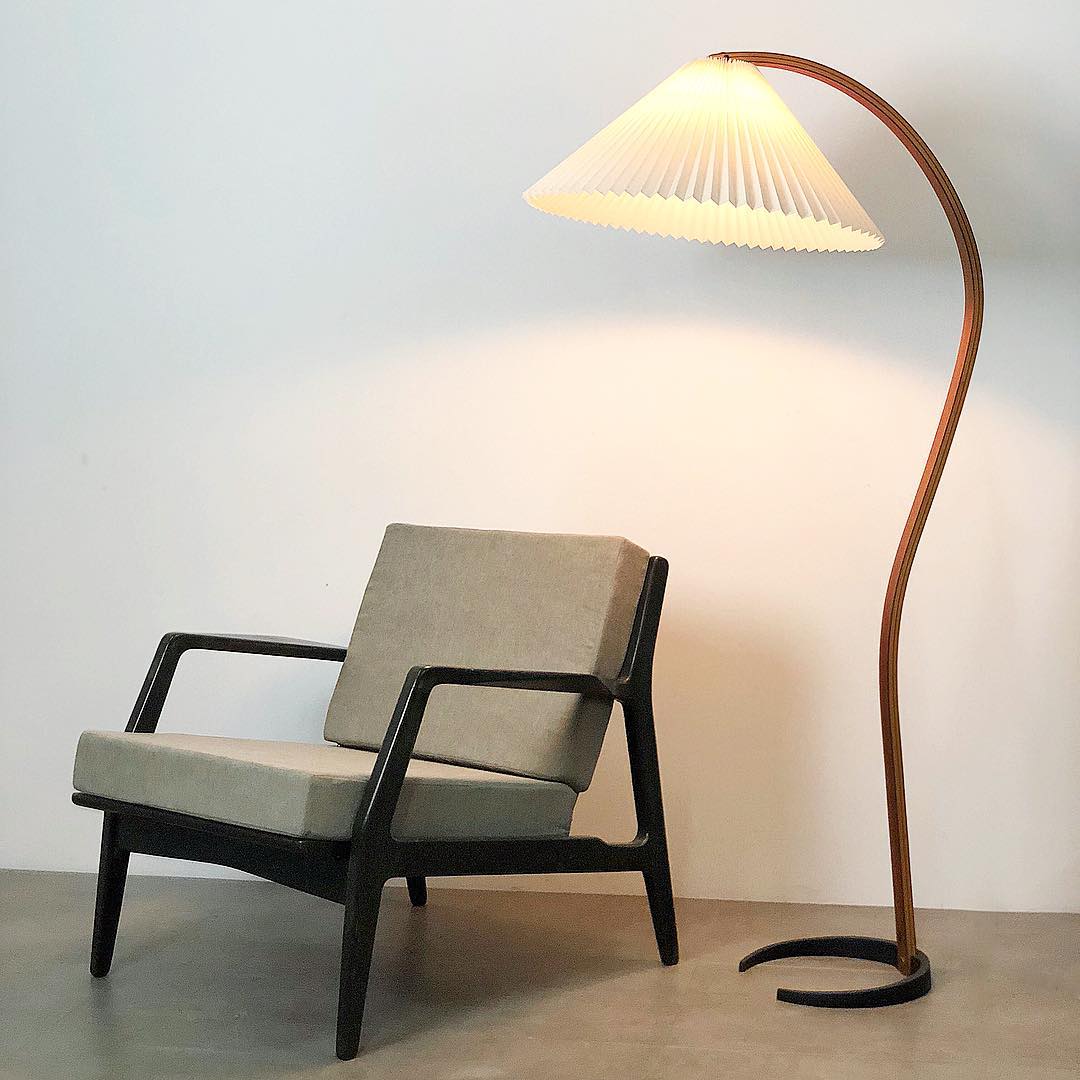 Lampa podłogowa Caprani