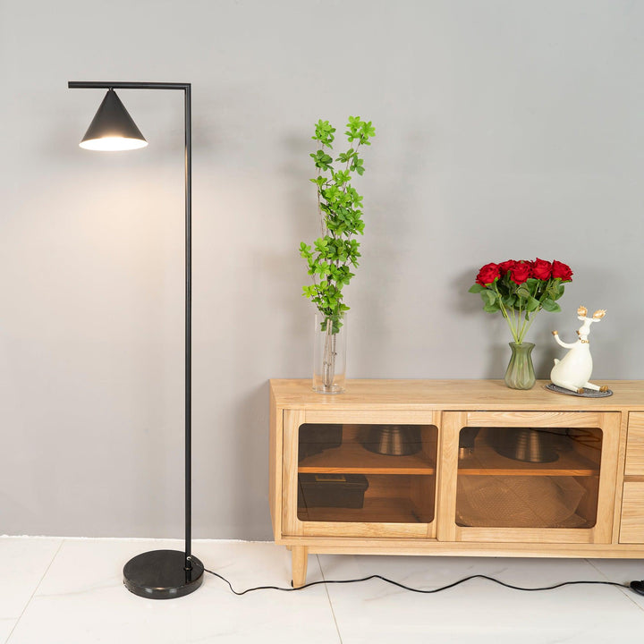 Lampa podłogowa Kapitana Flinta