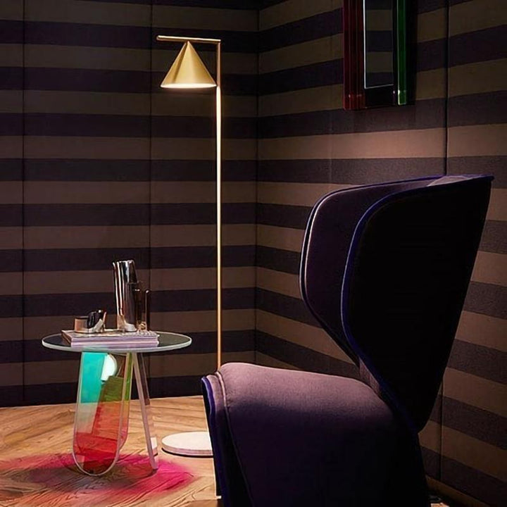 Lampa podłogowa Kapitana Flinta