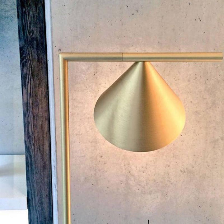 Lampa podłogowa Kapitana Flinta