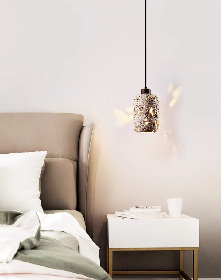Lampa wisząca z wulkanicznej skały Cava