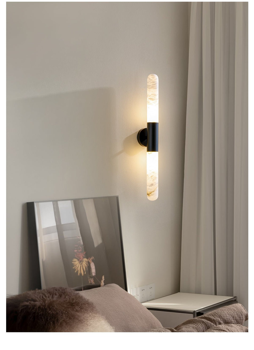 Lampa Ścienna Cavoya Alabaster