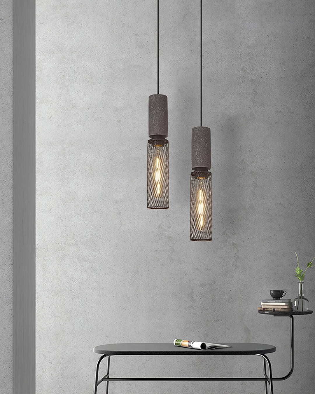 Lampa wisząca z siatki cementowej