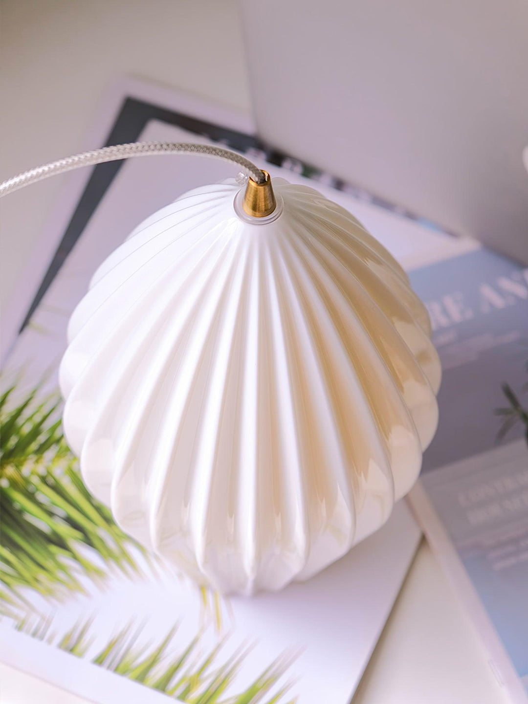 Ceramiczna Lampa Wisząca z Żebrowaniem