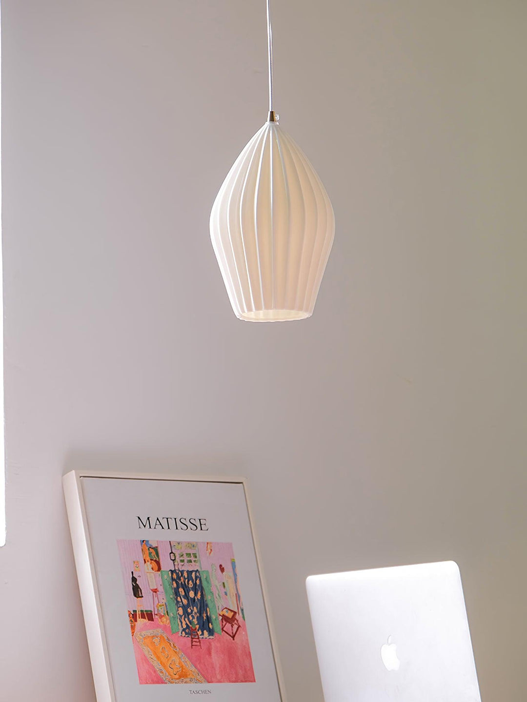 Ceramiczna Lampa Wisząca z Żebrowaniem