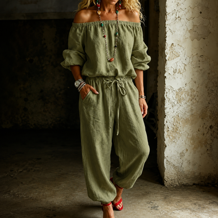 Wearbella – Sukienka bez ramion, która omija stylizację