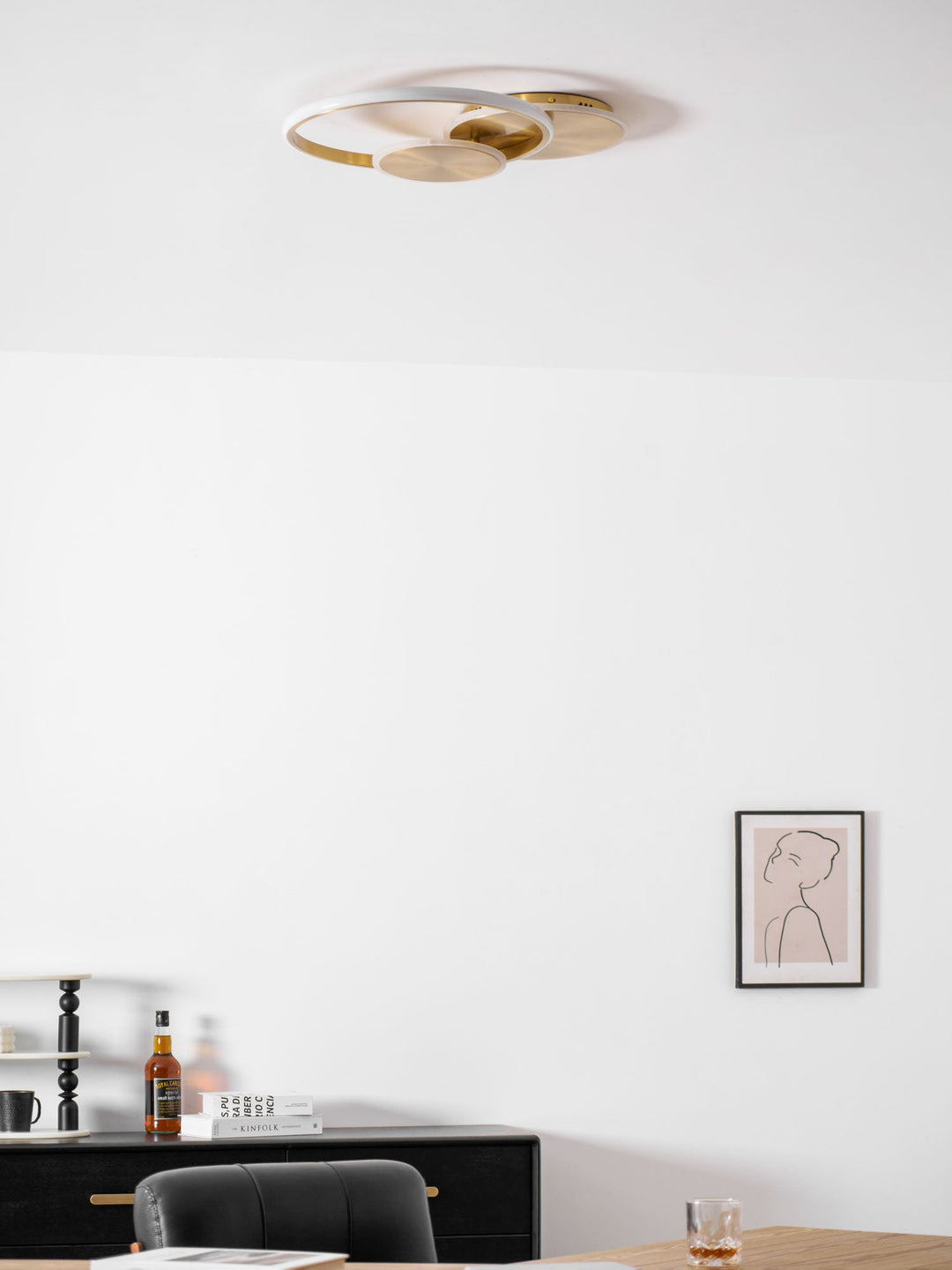 Lampa sufitowa LED w kształcie okręgów