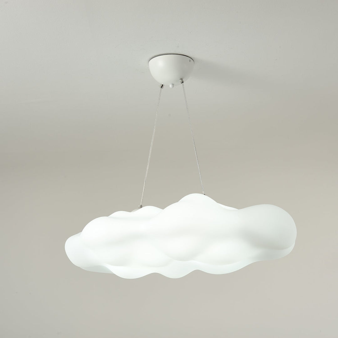 Lampa wisząca w kształcie chmury