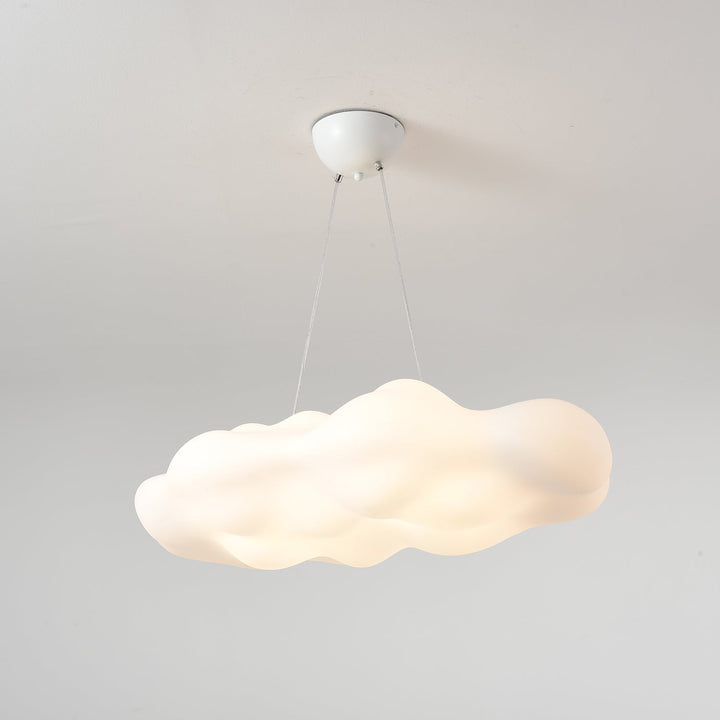 Lampa wisząca w kształcie chmury