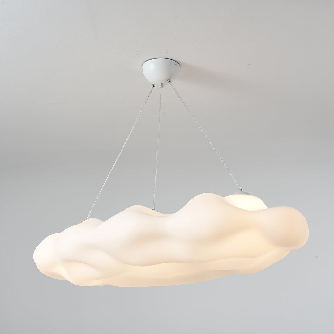 Lampa wisząca w kształcie chmury