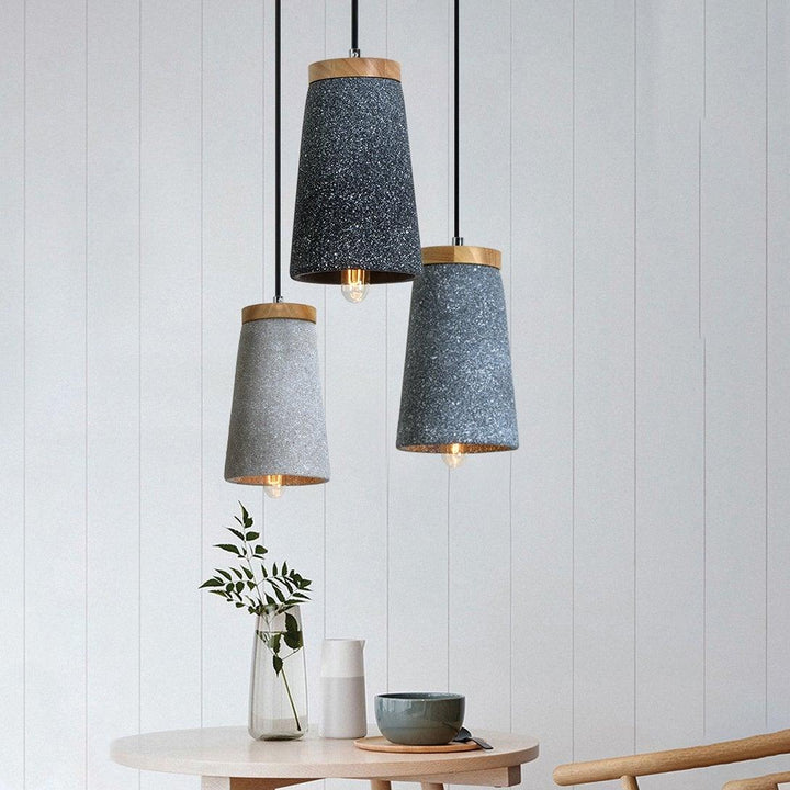 Lampa wisząca Coburg z drewna i cementu
