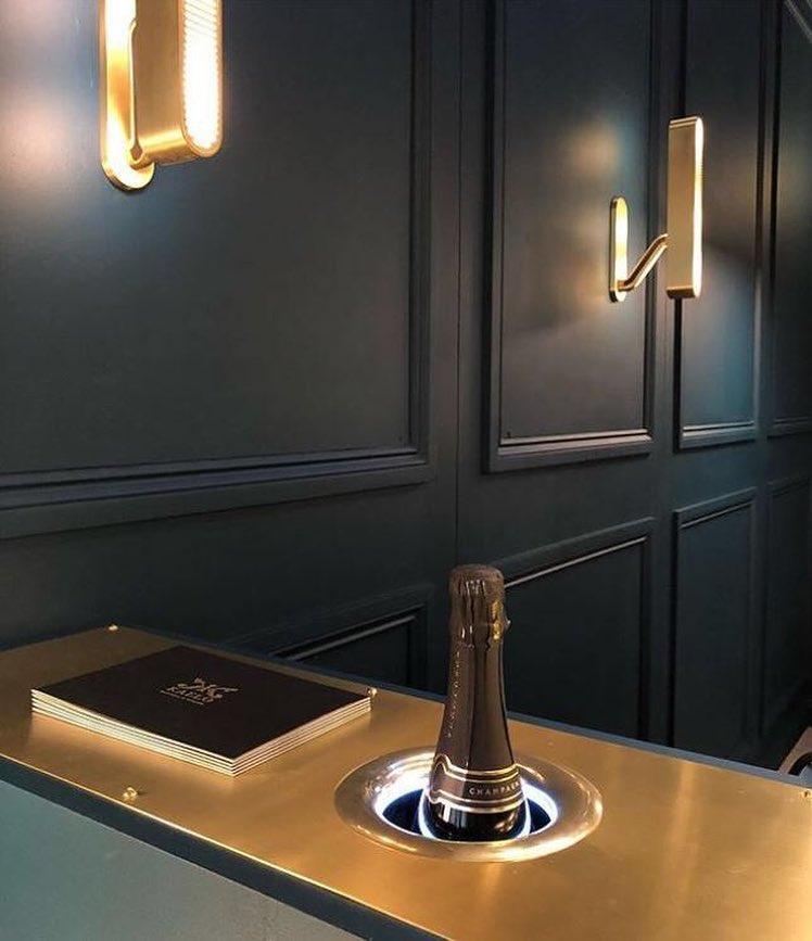Lampa ścienna Colt