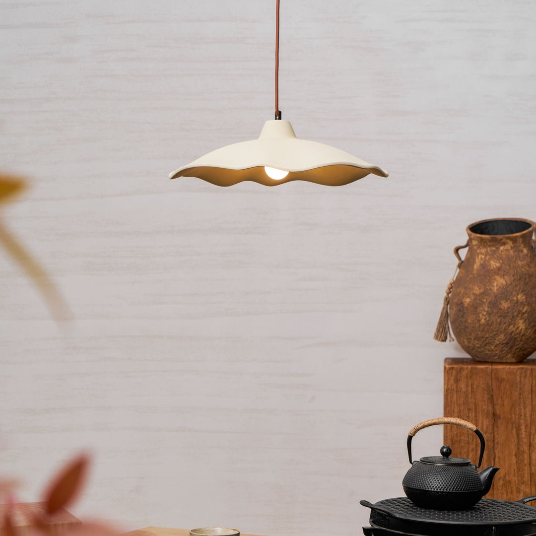 Betonowa Lampa Wisząca w Kształcie Płatka