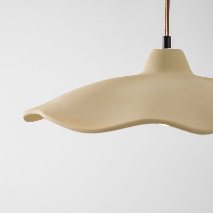 Betonowa Lampa Wisząca w Kształcie Płatka
