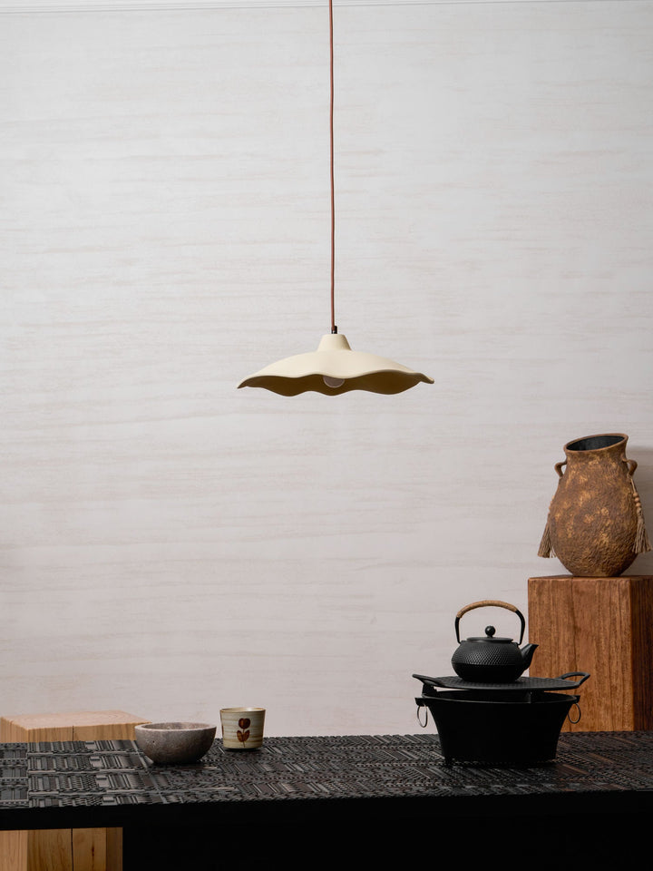 Betonowa Lampa Wisząca w Kształcie Płatka