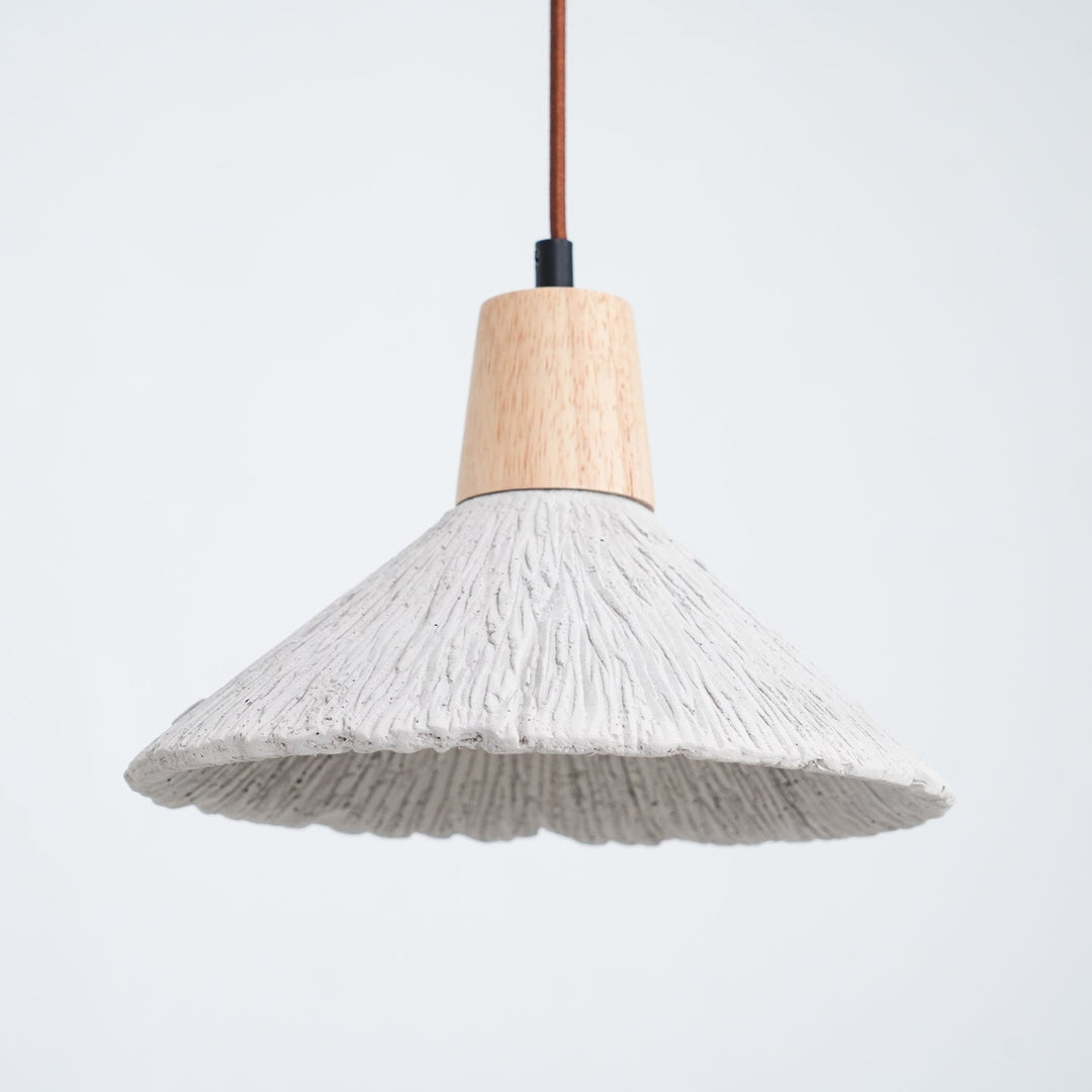 Lampa Wisząca Z Betonu Z Faldami