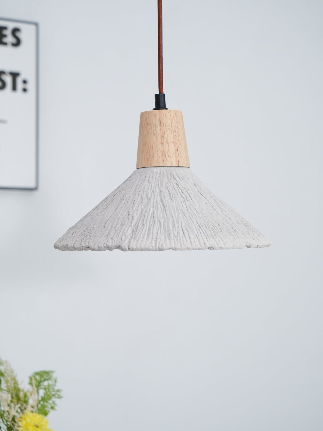 Lampa Wisząca Z Betonu Z Faldami