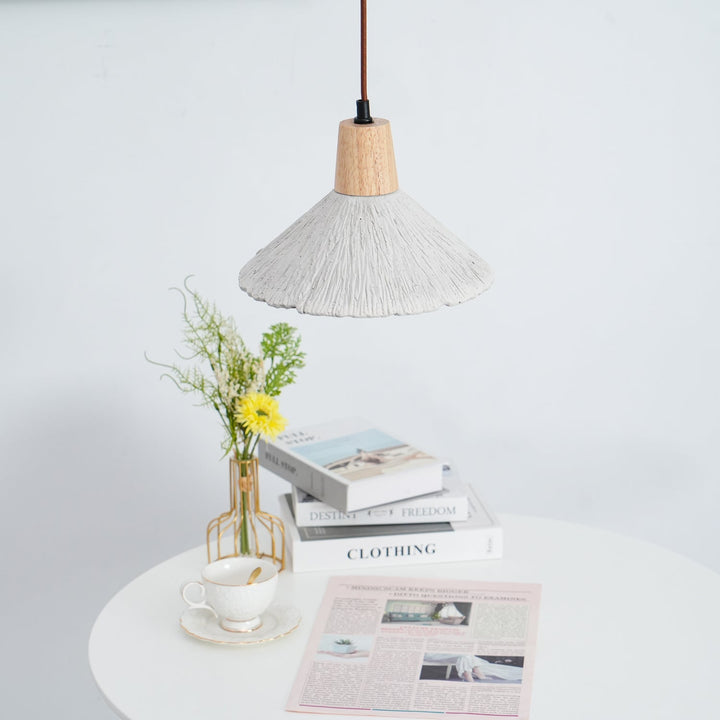 Lampa Wisząca Z Betonu Z Faldami