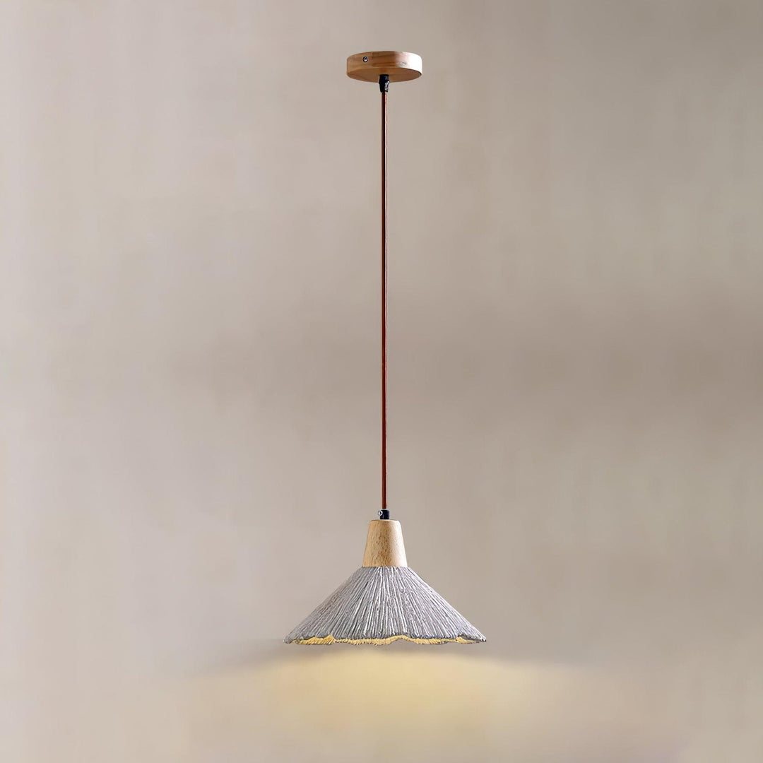 Lampa Wisząca Z Betonu Z Faldami