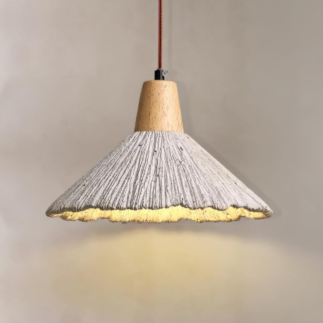 Lampa Wisząca Z Betonu Z Faldami