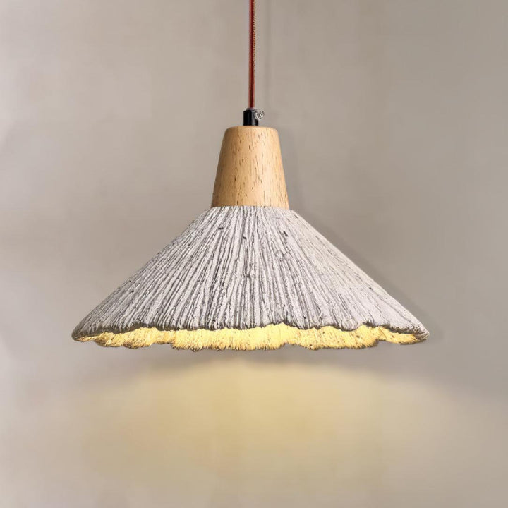 Lampa Wisząca Z Betonu Z Faldami