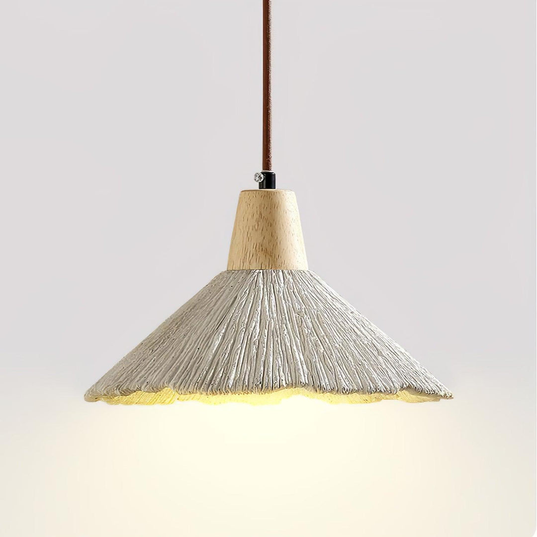 Lampa Wisząca Z Betonu Z Faldami