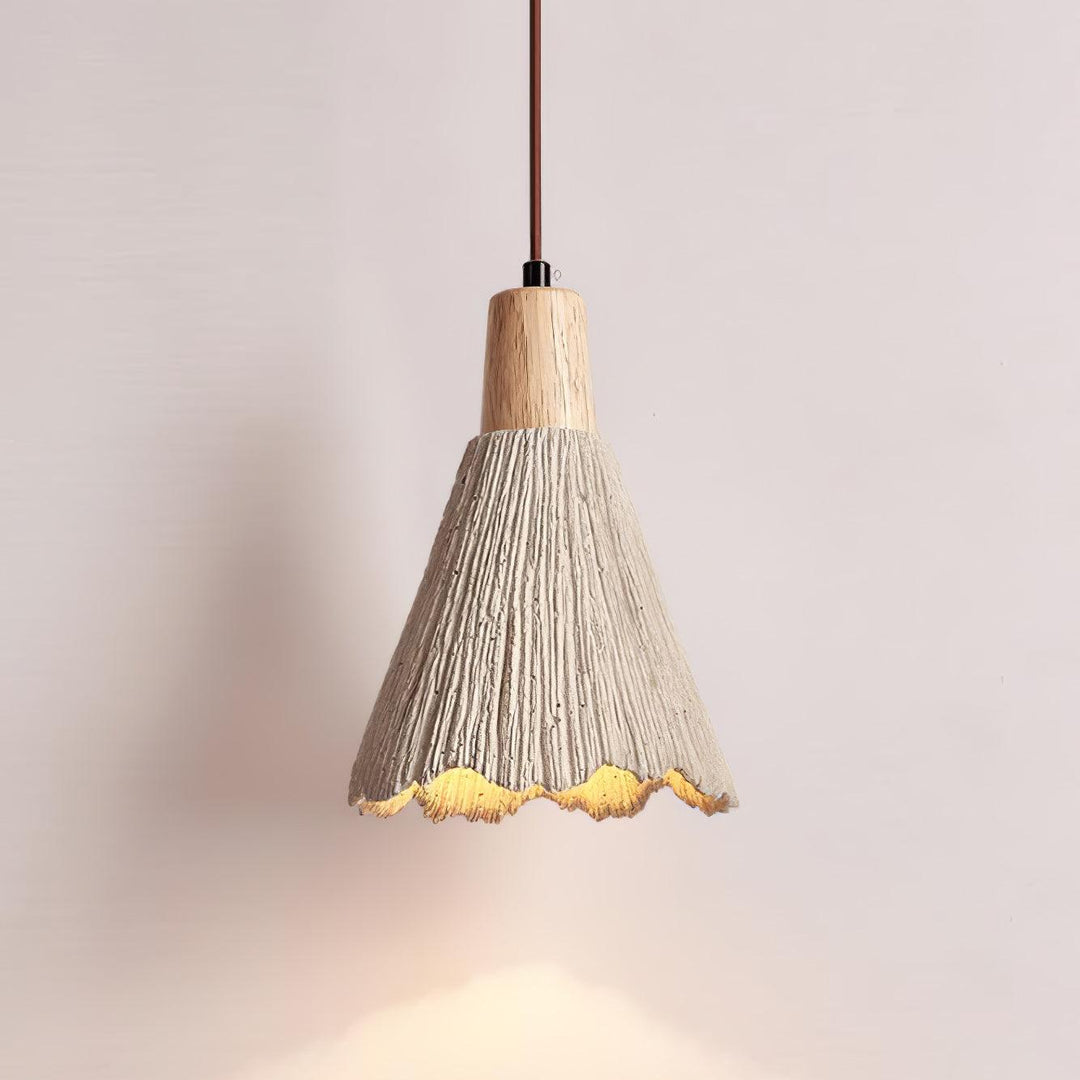 Lampa Wisząca Z Betonu Z Faldami