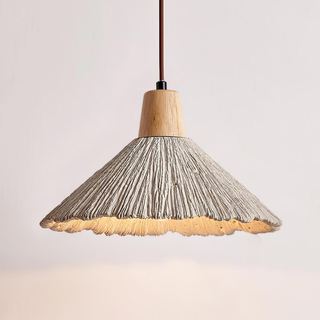Lampa Wisząca Z Betonu Z Faldami