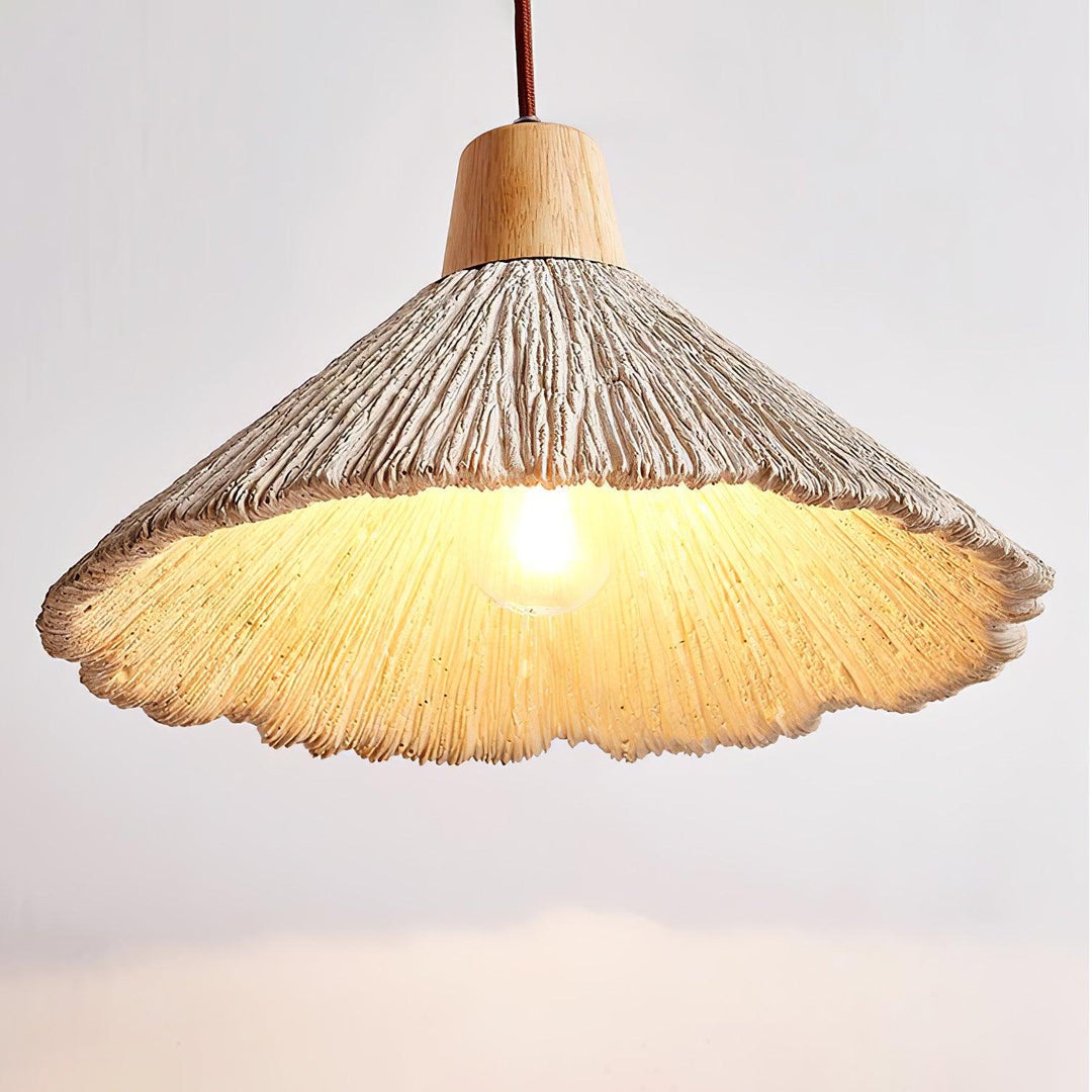 Lampa Wisząca Z Betonu Z Faldami