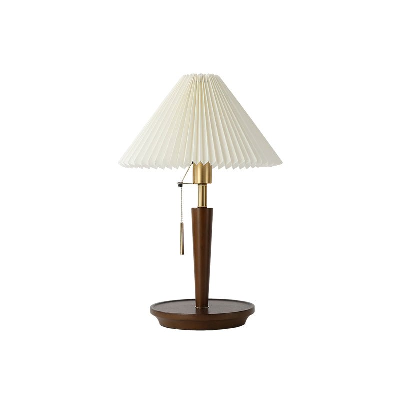 Lampa stołowa z plisowanym abażurem