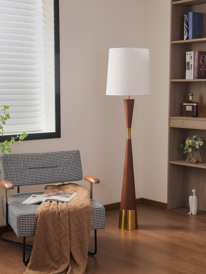Lampa podłogowa Cone Waist