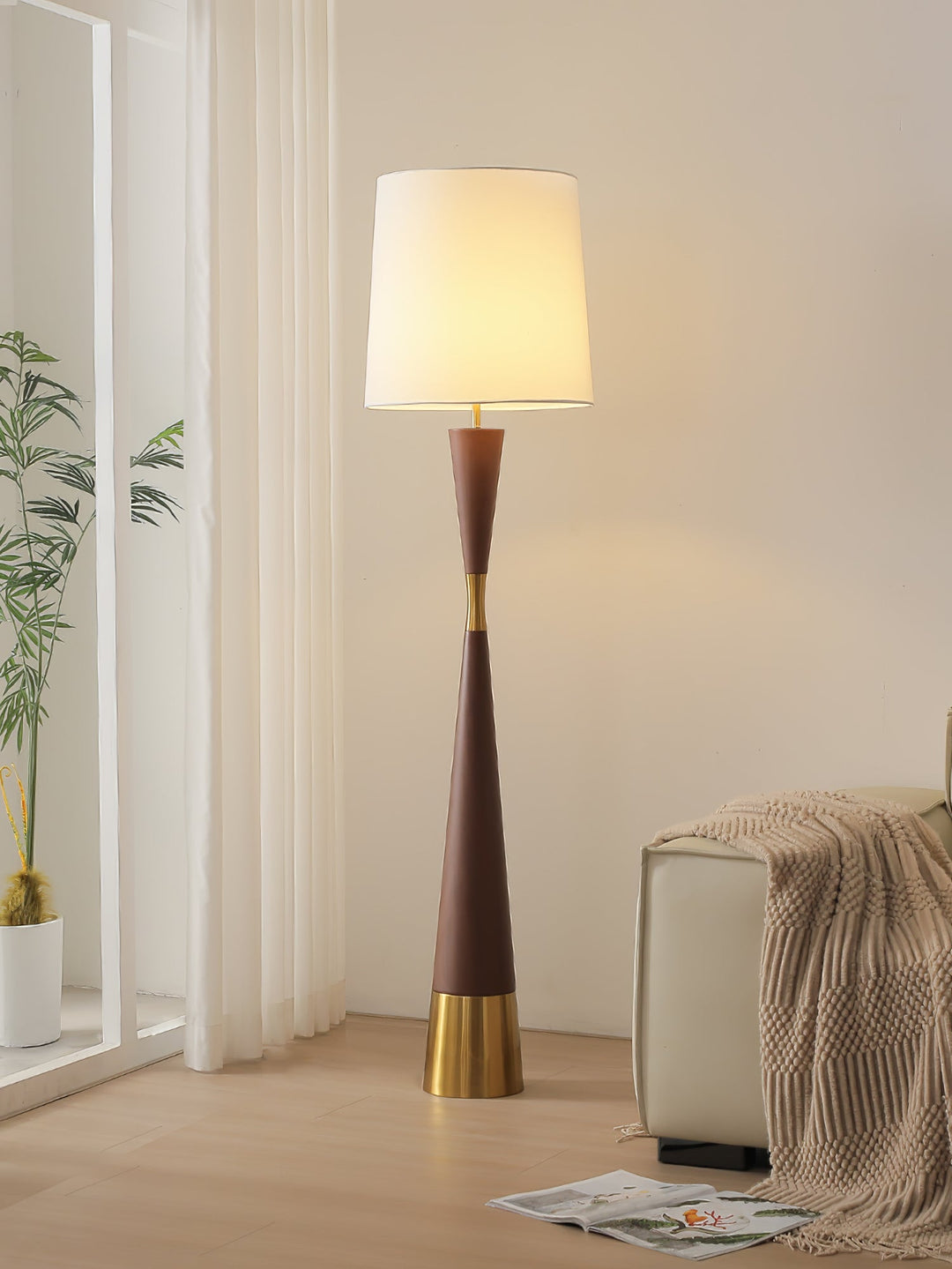 Lampa podłogowa Cone Waist