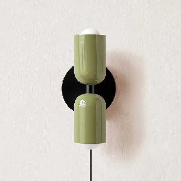 Lampka ścienna Couleur Double z wtyczką