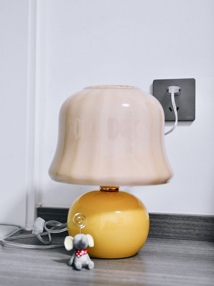 Kremowa Lampa Stołowa z Grzybkiem