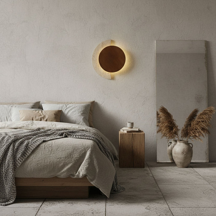 Kinkiet Crescent Halo