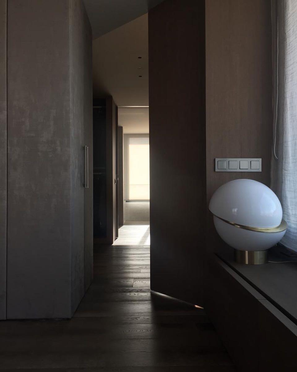 Lampa Stołowa Księżycowa