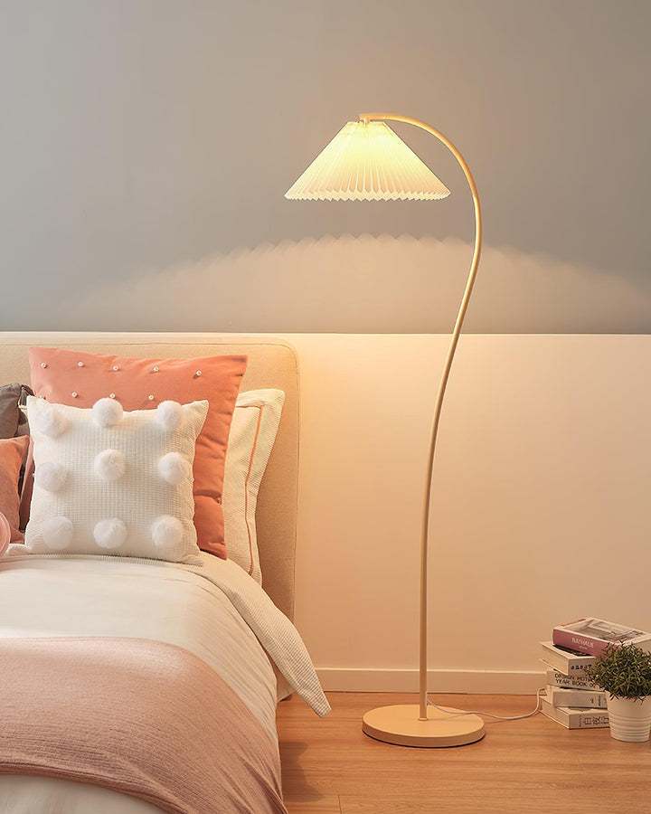 Lampa Podłogowa Crescini z Faldami