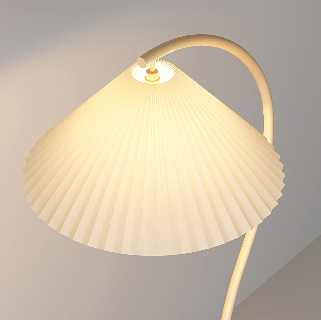 Lampa Podłogowa Crescini z Faldami