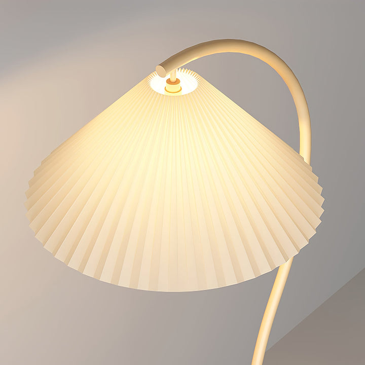Lampa Podłogowa Crescini z Faldami