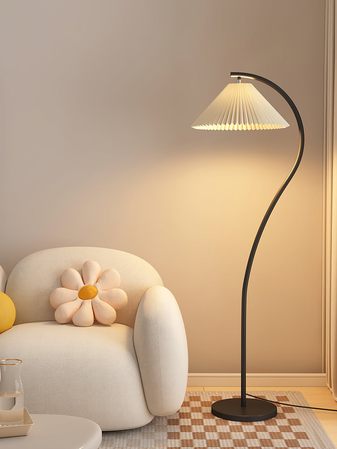 Lampa Podłogowa Crescini z Faldami