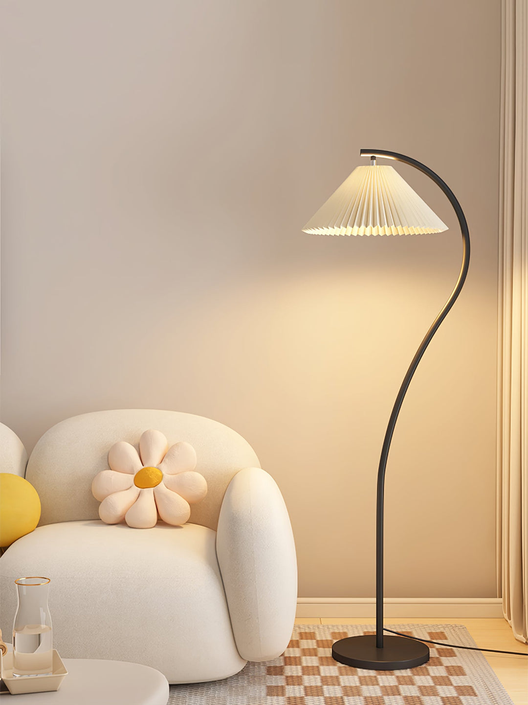 Lampa Podłogowa Crescini z Faldami