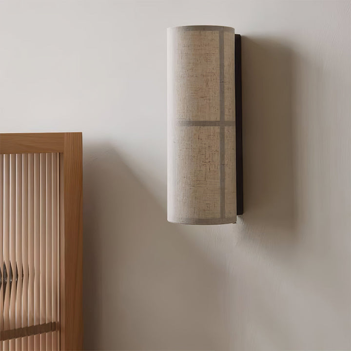 Lampa Ścienna z Tkaniny w Kształcie Cylindra