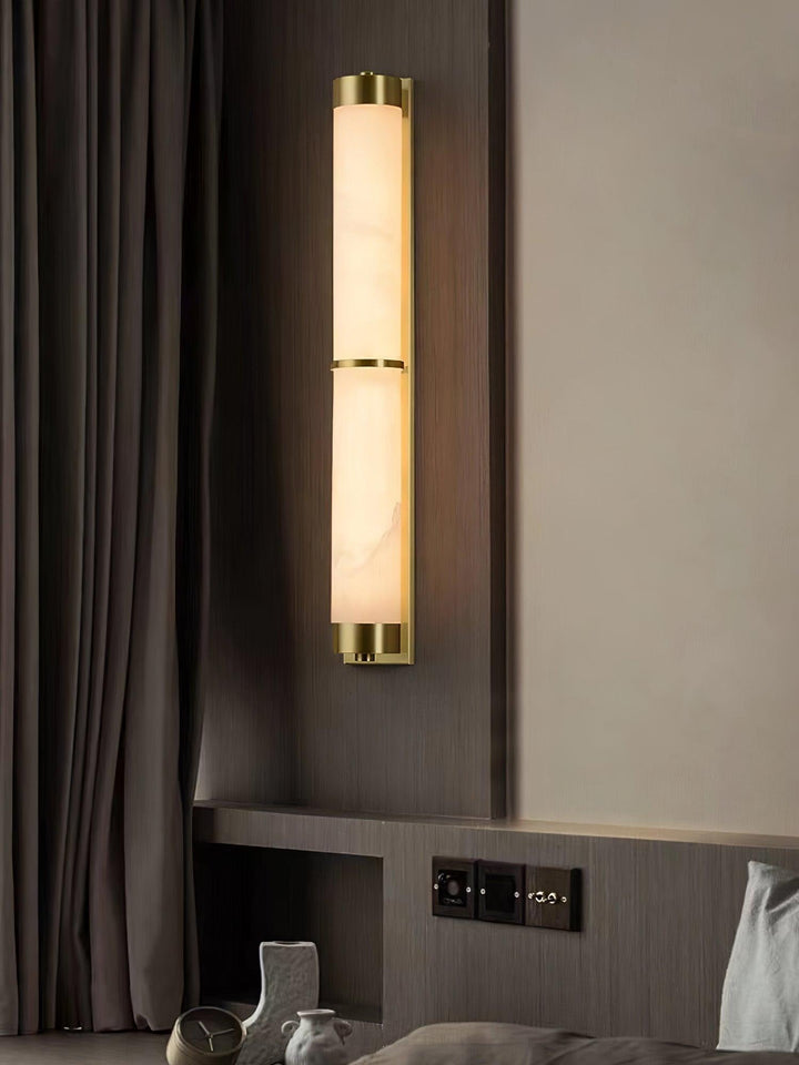 Lampa Ścienna Cylindra z Alabastru i Mosiądzu